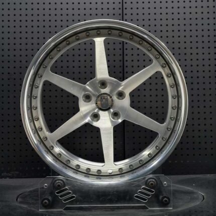 XL DUAL SERIES-007 two-piece modular forged wheel front face with brushed silver 6-spoke design and polished stepped lip