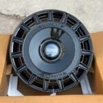 XL MONO SERIES-006 gloss black full face aerodisc forged rim unboxing with Mansory logo and perimeter windows