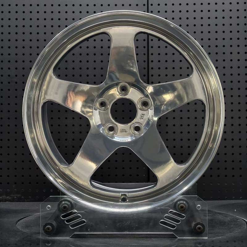 XL-MONO-SERIES-014 Mirror Polished 5-Spoke Forged Wheel - Front XL MONO SERIES-014 full mirror polished 5-spoke monoblock forged motorsport wheel front face with JWL VIA certification