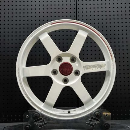 XL MONO SERIES-017 gloss white 6-spoke time attack monoblock forged racing wheel with red stripe and JWL VIA certification