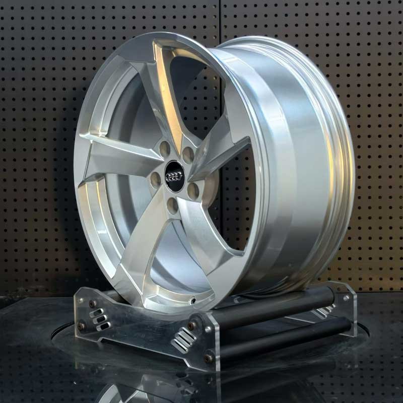 XL-MONO-SERIES-026 Blade Spoke Geometry & Finish Detail XL MONO SERIES-026 aerospace 6061-T6 forged rim displaying directional blade spoke beveling and reflex silver finish