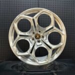 XL MONO SERIES-029 brushed silver phone-dial monoblock forged supercar wheel front face with Lamborghini crest center cap